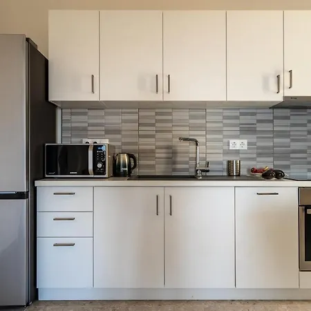 Joy Breeze Apartment